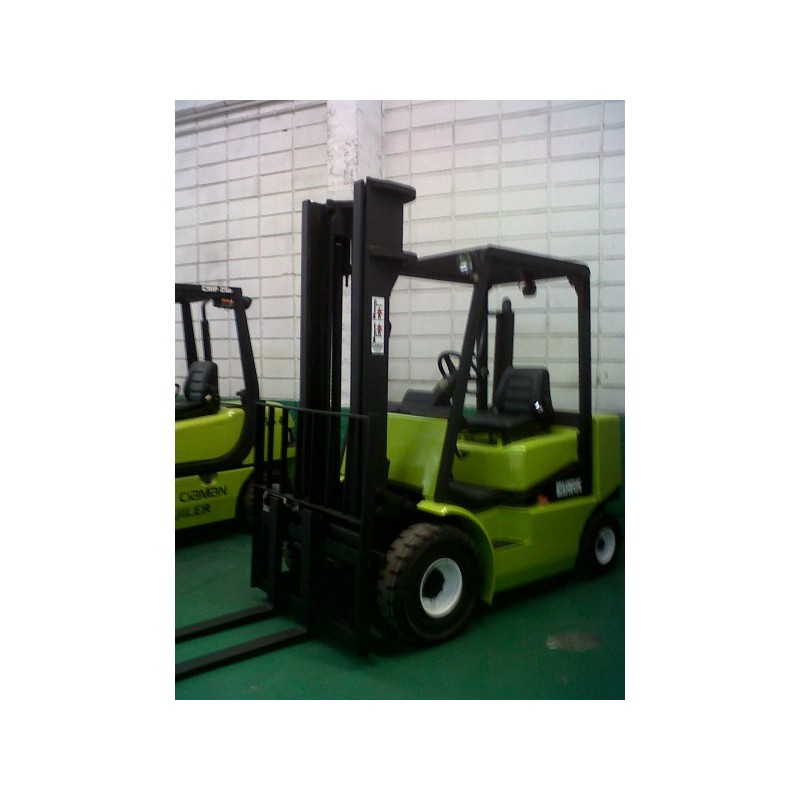 Carretilla elevadora CLARK CMP25D · De ocasión | ZonaCNC