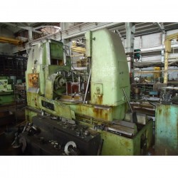 Smerigliatrice per ingranaggi 5K328A - Fresatrici speciali