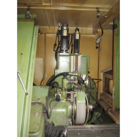 Amoladora de engrenaxes Reishauer con CNC