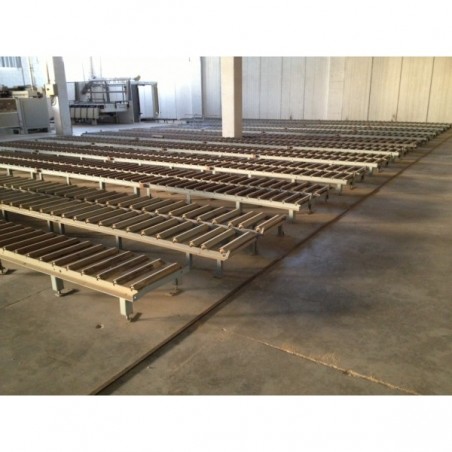 Installation de voies à rouleaux fixes