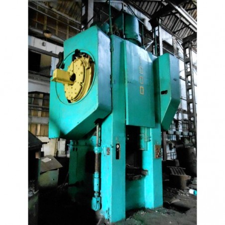 Pressa di forgiatura Voronezh K8540 1000t