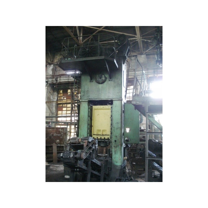 Prensa recortadora VORONEZH K9536 400t