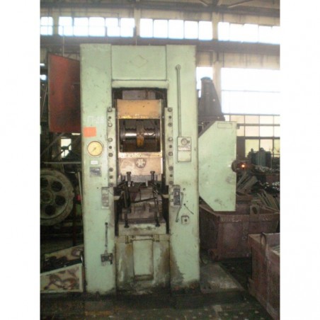 Pressa punzonatrice Pinsk K8336 400ton