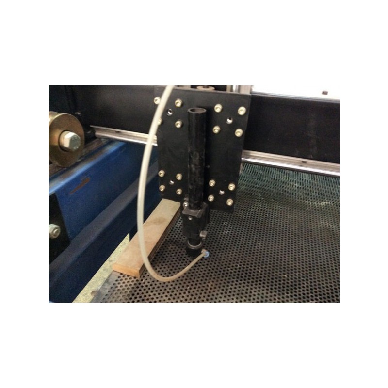 MAQUINA CORTE LASER