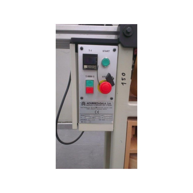 Máquina estampadora en caliente de testas de molduras marca BIKAIN Mod. ECR 2