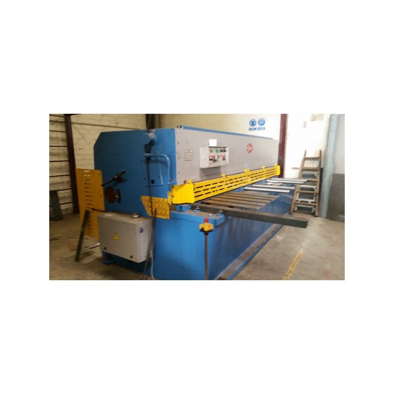 CIZALLA AJIAL 3000MM. X 10MM.