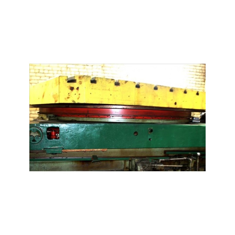 Rotary Table 80 Ton.