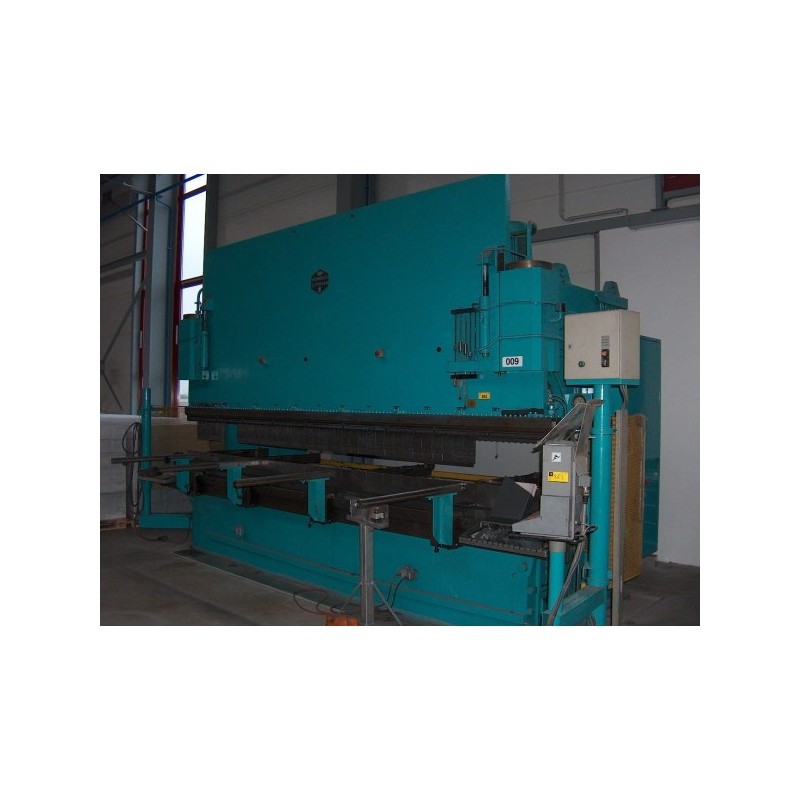 Hammerle 175 ton x 4600 press brake