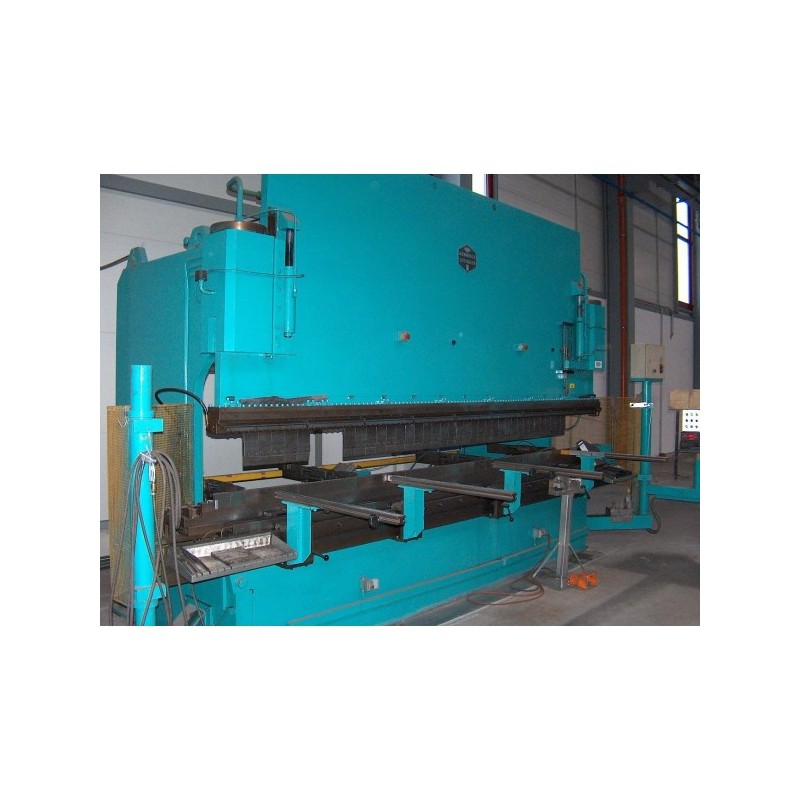 Hammerle 175 ton x 4600 press brake