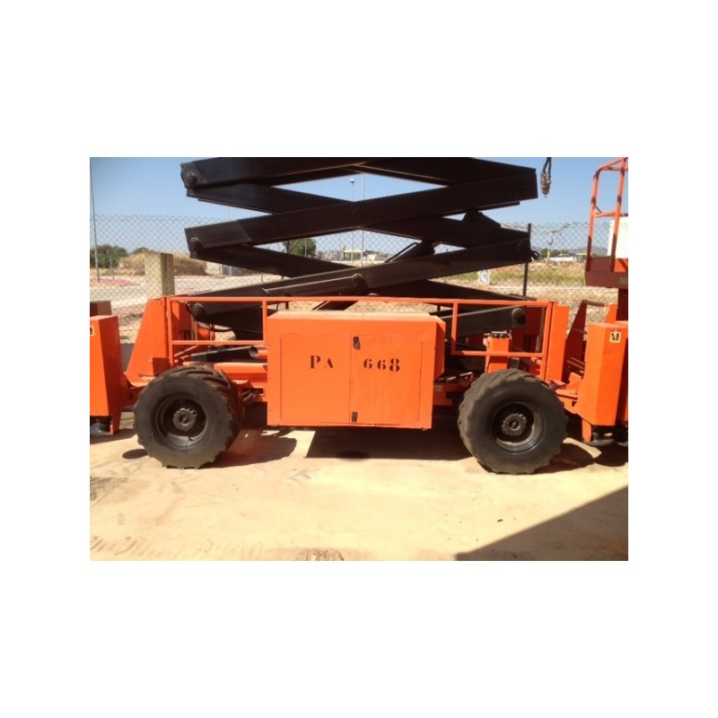 TIJERA DIESEL, 33 RTS (4X4X4), 12 M. JLG