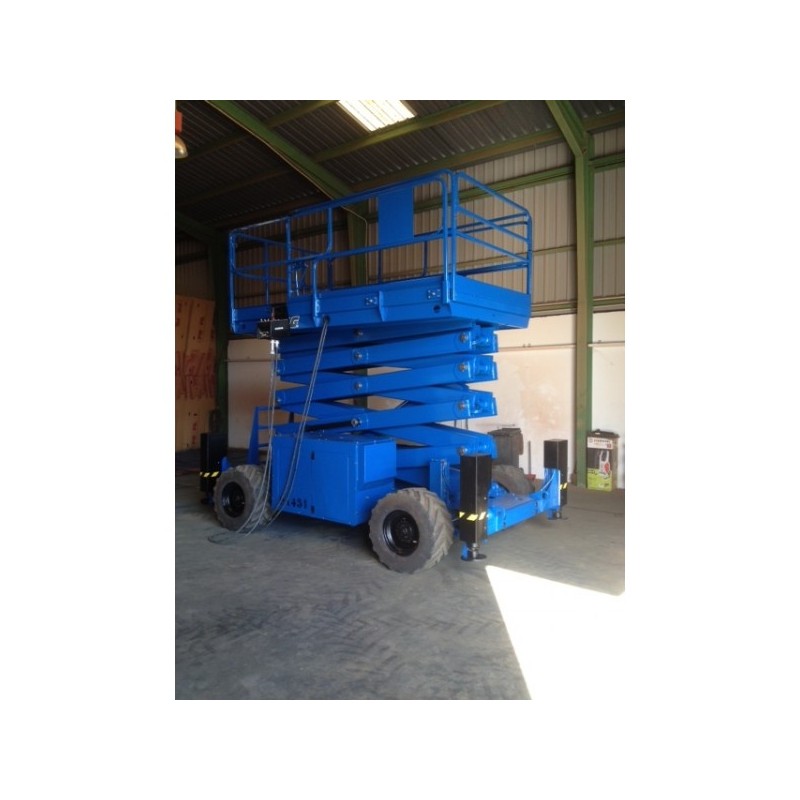 TIJERA DIESEL 40 RTS, 14 M. JLG