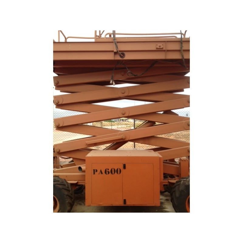 TIJERA DIESEL 40 RTS, 14 M. JLG