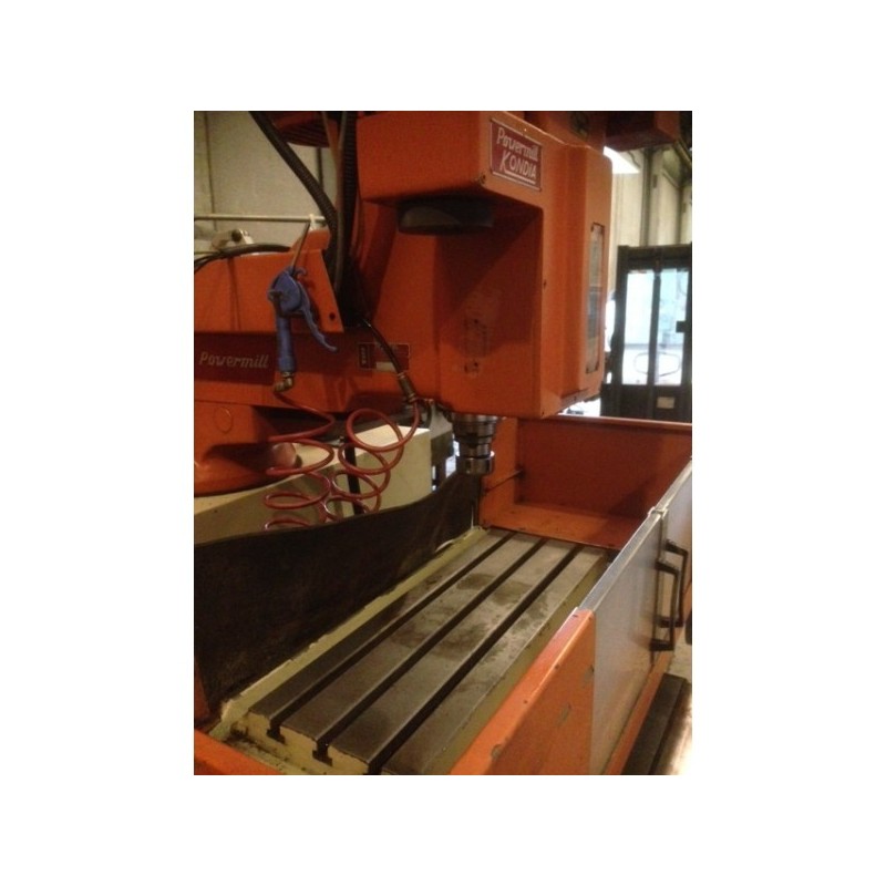 FRESADORA CNC HEIDENHAIN