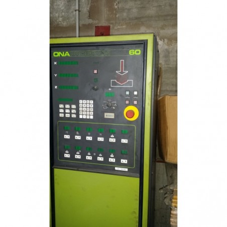 MACHINE D'ÉLECTROÉROSION ONA