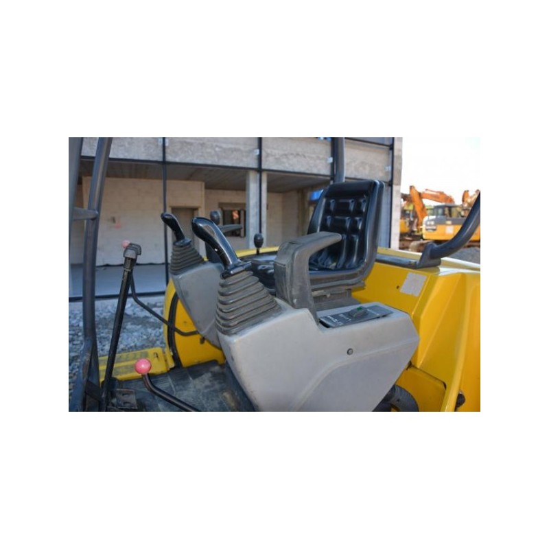 mini excavadora Komatsu PC 27 R 2000