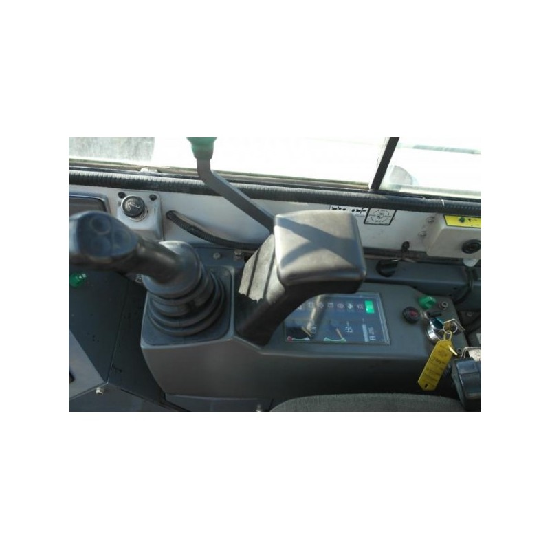 mini excavadora Takeuchi TB80FR 2005