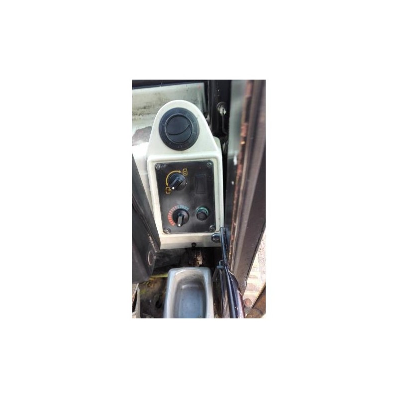 excavadora oruga JCB JS 160 NL 2001