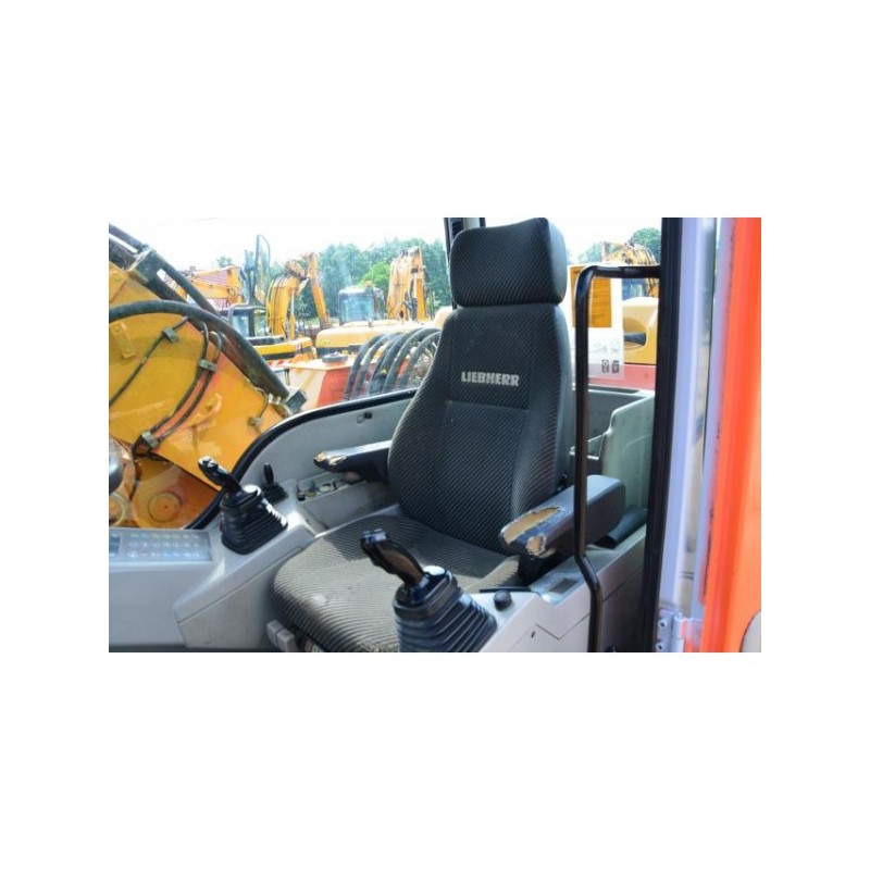 excavadora de ruedas Liebherr A900C 2006