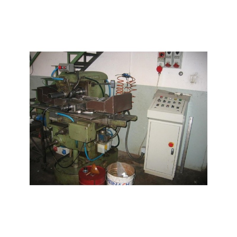 FRITZ WERNER MILLING MACHINE