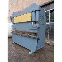 UNIVERSAL PRESS 3000X75 - Various presses