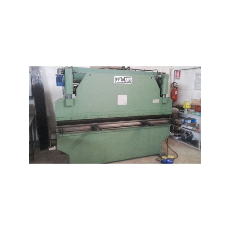 Prensa Plegadora FEMAS 2550x30 T