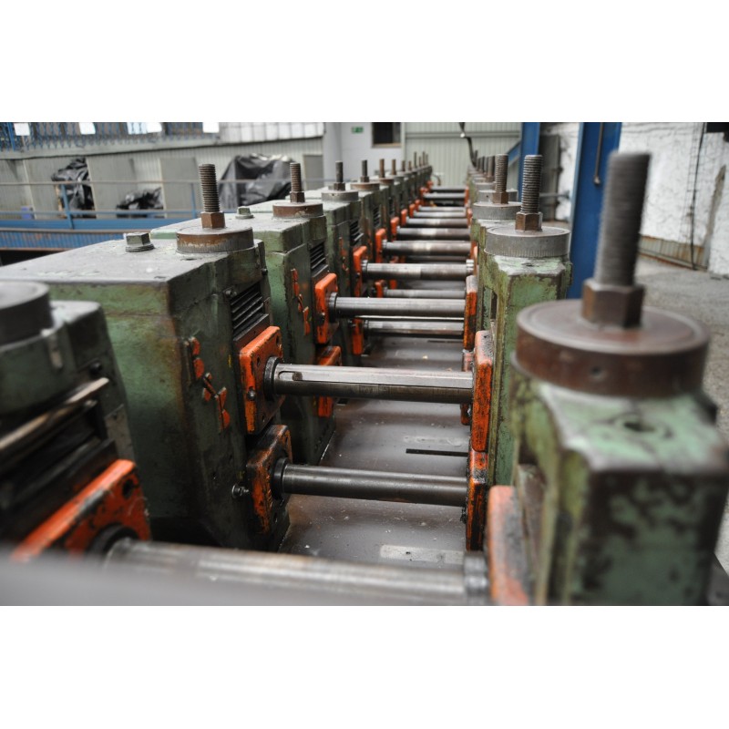 Industrial profile machine -