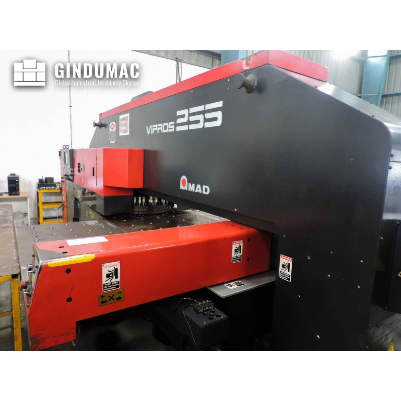 Punzonadora amada Vipros 255 · İkinci el | ZonaCNC