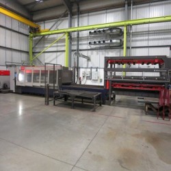 - Outils CNC et équipements de fabrication - Autres types de machines