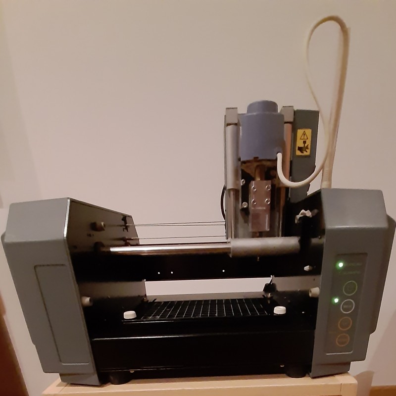 ROLAND MDX -15