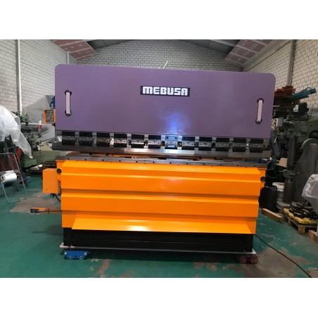 Plieuse Hydraulique MEBUSA de 2,5X90 TM